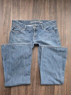 AMERICAN EAGLE Vintage Y2K Low Rise Flare Denim Jeans Size 8